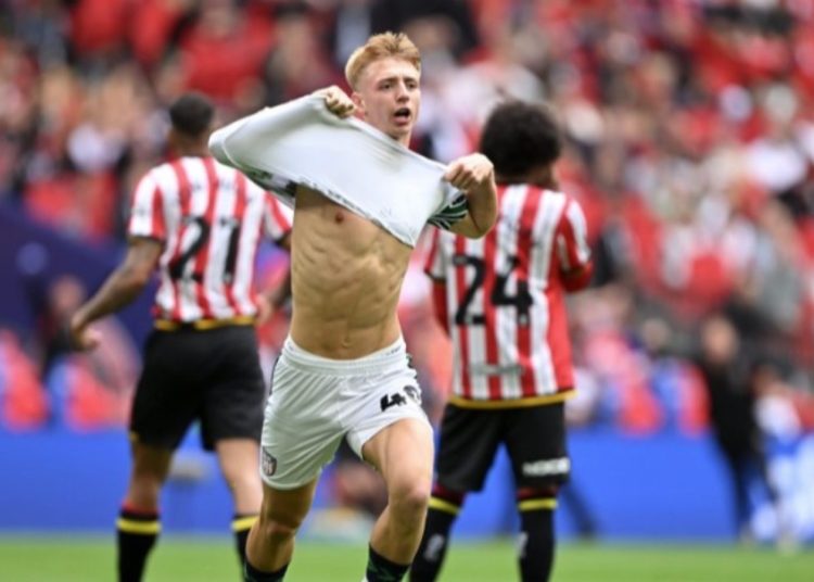 Με επική ανατροπή η Σάντερλαντ επιστρέφει στην Premier League