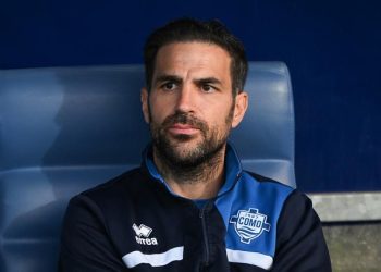 Μένει στην Κόμο ο Φάμπρεγκας με «δώρο» 80 εκατομμυρίων ευρώ