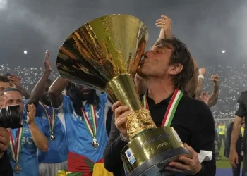 Κόντε: “Τρελή η πίεση πάνω μας, είναι δύσκολο να παίρνεις τίτλο με την Νάπολι”