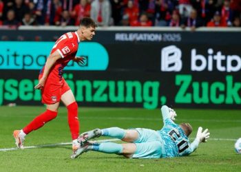 Χωρίς άγχος προσφέρεις θέαμα…