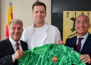 Σέζνι: «Μου προσέφερε διετές συμβόλαιο η Μπαρτσελόνα, αλλά θα αποφασίσει η γυναίκα μου»