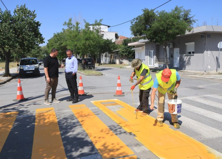 Δήμος Λαρισαίων και Hellas Direct ενώνουν δυνάμεις για την ασφάλεια στις σχολικές διαβάσεις