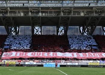 Πρώτη με κόσμο για τους «βυσσινί» στις 8 Ιουλίου