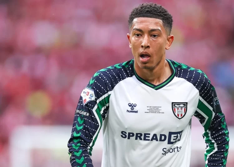 H Ντόρτμουντ ανακοίνωσε την απόκτηση του Μπέλινγκχαμ