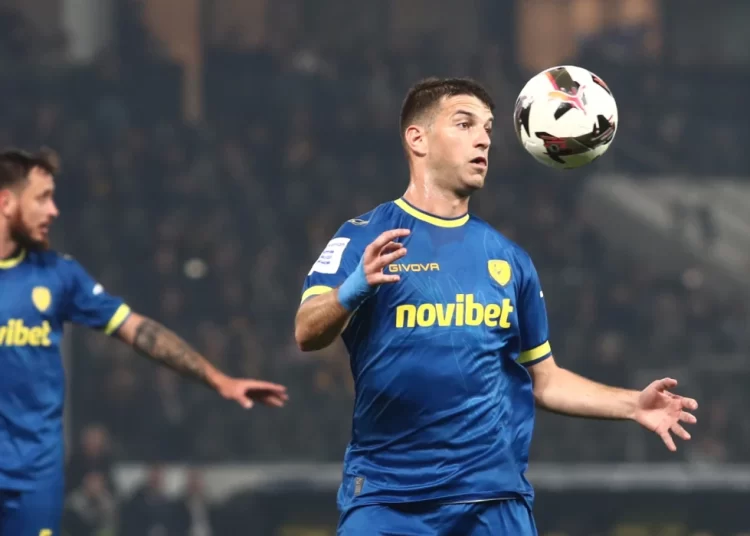 Αποχώρησε από τον Παναιτωλικό ο Μαϊντέβατς