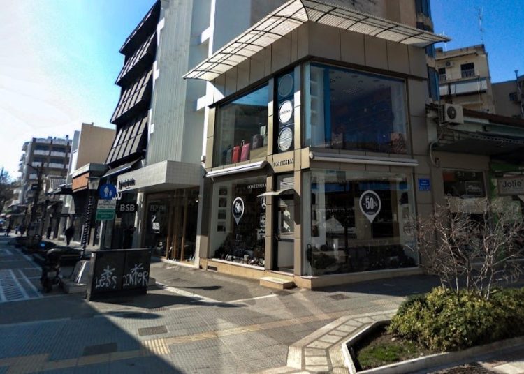 Δήμος Λαρισαίων: Οριοθετεί 19 σημεία στάθμευσης δικύκλων για delivery στο κέντρο