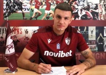 Ατανάσοφ και επίσημα για τα επόμενα δύο χρόνια