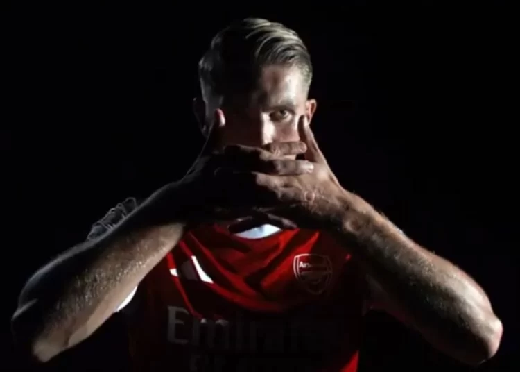 Έγινε το… μπαμ, επίσημα στην Άρσεναλ ο Γιόκερες