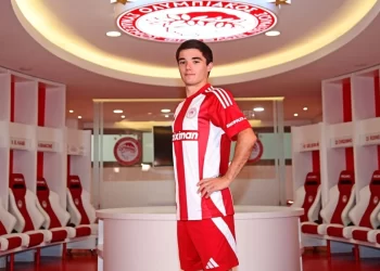 Κι επίσημα στα ερυθρόλευκα ο Ντιόγκο Νασιμέντο