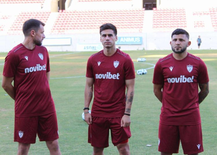 Κανονικά στην πρώτη προπόνηση ο Φακούντο Πέρες 