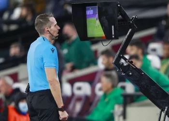 Η La Liga φέρνει την επανάσταση: Οι προπονητές θα μπορούν να κάνουν VAR Challenge δύο φορές σε κάθε αγώνα