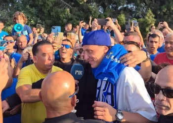 «Χαμός» για Νταβίντ Λουίζ στο αεροδρόμιο, στο… πόδι οι φίλαθλοι της Πάφου