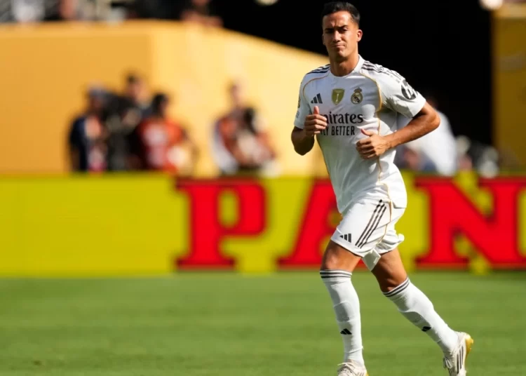 H Λεβερκούζεν ανακοίνωσε την απόκτηση του Λούκας Βάσκεθ