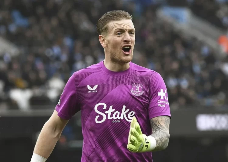 Η Έβερτον επεκτείνει μέχρι το 2029 το συμβόλαιο του Πίκφορντ