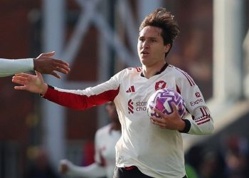 Η Πάλας σόκαρε την Λίβερπουλ