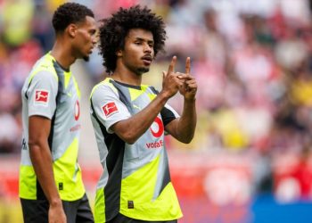 Ασταμάτητη με τέταρτη σερί νίκη η Ντόρτμουντ