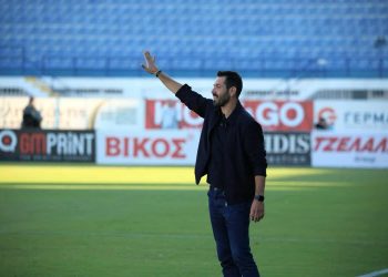 Πετράκης: «Ανταπεξήλθαμε με δέκα παίκτες»