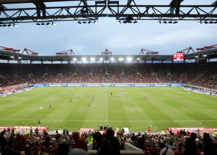 Super League: Μισή ντουζίνα ομάδες κλήθηκαν σε απολογία