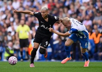 Σκοράρει με άνεση η Τότεναμ