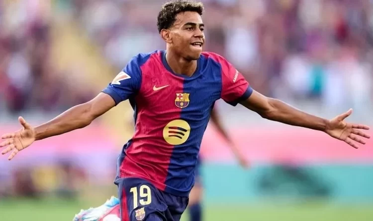 Ο Γιαμάλ αναδείχθηκε ο νεότερος κορυφαίος παίκτης στον κόσμο