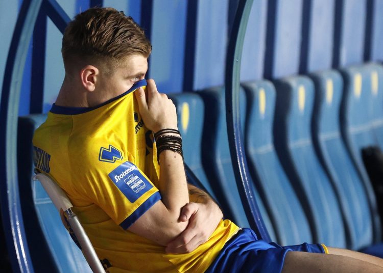 Διπλό πλήγμα στον Παναιτωλικό – Στα «πιτς» Αποστολόπουλος και Μλάντεν