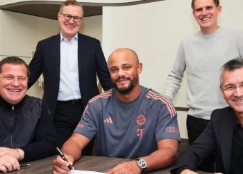 Επέκτεινε το συμβόλαιο του Κομπανί η Μπάγερν