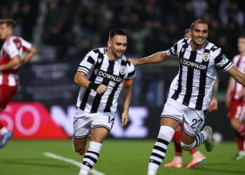 Με ανατροπή ο ΠΑΟΚ νίκησε τον Ολυμπιακό