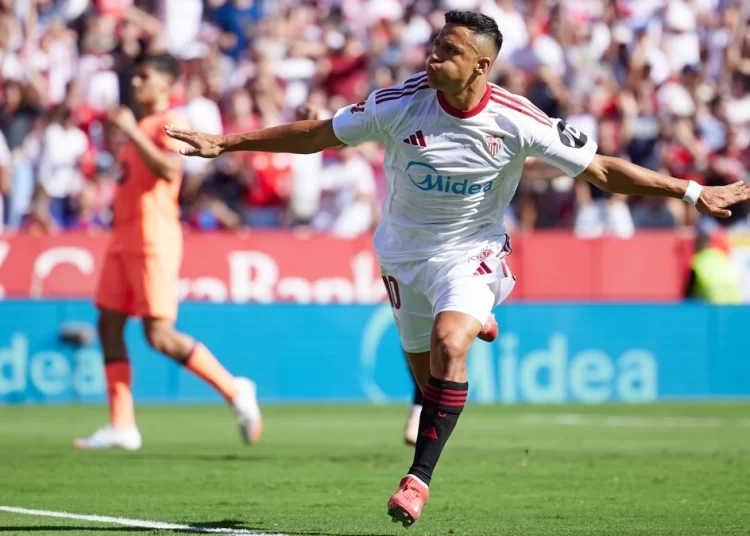 H Σεβίλλη με τεσσάρα έριξε την Μπαρτσελόνα από την κορυφή