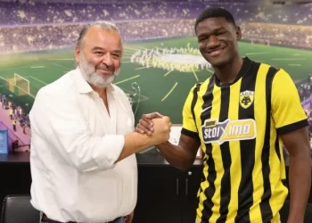 Ο Ζίνι υπέγραψε νέο συμβόλαιο με την ΑΕΚ ως το 2029