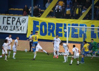 Ήττα στο Αγρίνιο και έντονος προβληματισμός