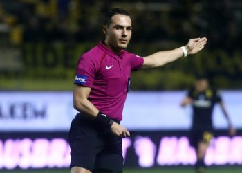 ΠΑΕ ΑΕΛ: Η ομάδας μας υπέστη διαιτητικό όλεθρο