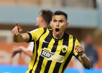 Η ΑΕΚ με Πινέδα ξανά, πέρασε από το μπλόκο της Κρήτης