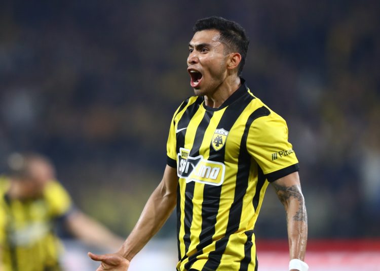 Ο Πινέδα στις καθυστερήσεις λύτρωσε την ΑΕΚ