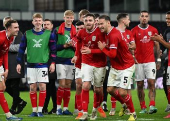 Αξίζουν οι μικρές αγγλιδούλες…