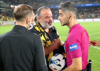 Σε απολογία ΑΕΚ και Ηλιόπουλος για το παιχνίδι με τον Παναιτωλικό