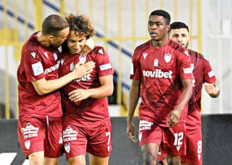 Σε απολογία Ουάρντα-Κοσονού