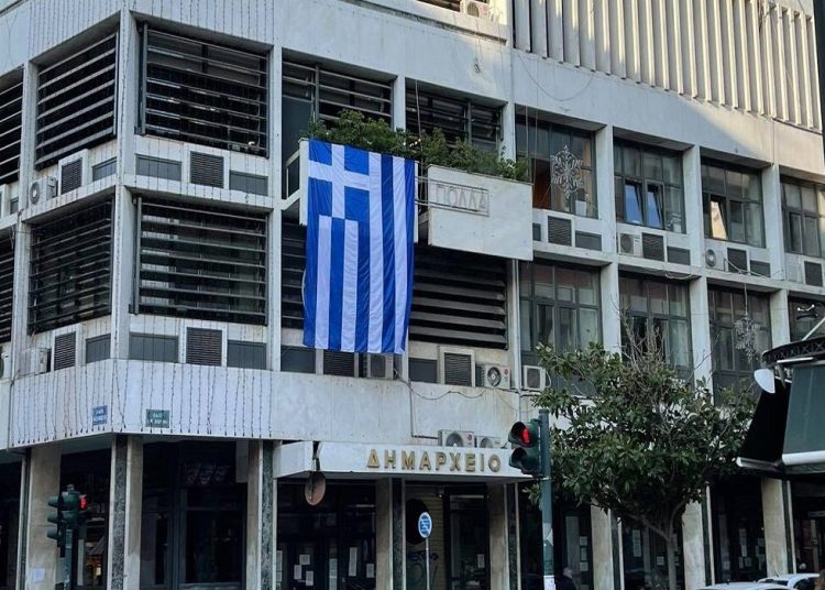 Νέος Κώδικας Αυτοδιοίκησης: Δήμαρχος και περιφερειάρχης με 42% χωρίς β΄ γύρο