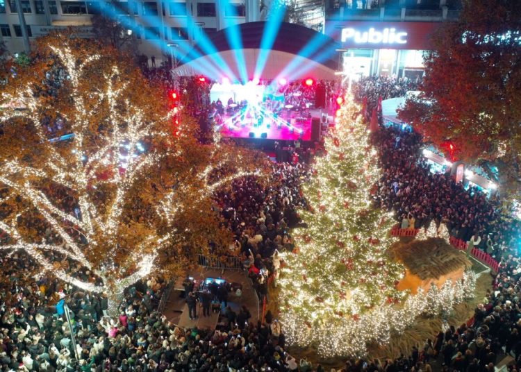 Δ. Λαρισαίων: Χριστούγεννα-Πρωτοχρονιά στη Λάρισα – Με συναυλίες και θεατρικά δρώμενα για μικρούς και μεγάλους συνεχίζονται οι εκδηλώσεις