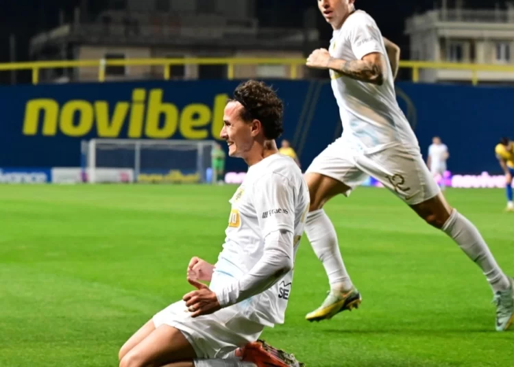 Με σόου Λιούμπισιτς πεντάρα της ΑΕΚ στο Αγρίνιο