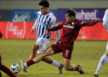 Κόλλησαν στο… μηδέν