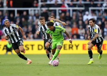 Αμφίρροποι νοκ άουτ αγώνες κυπέλλου