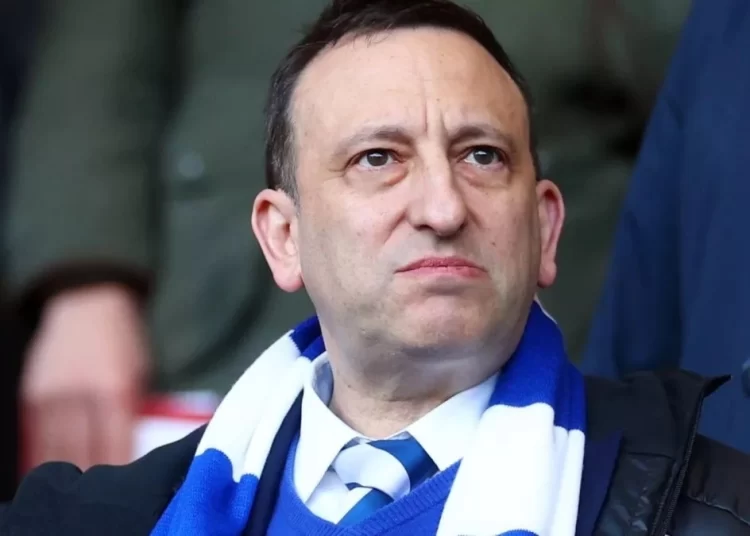 Ο ιδιοκτήτης της Μπράιτον κατηγορείται για λειτουργία παράνομης στοιχηματικής!